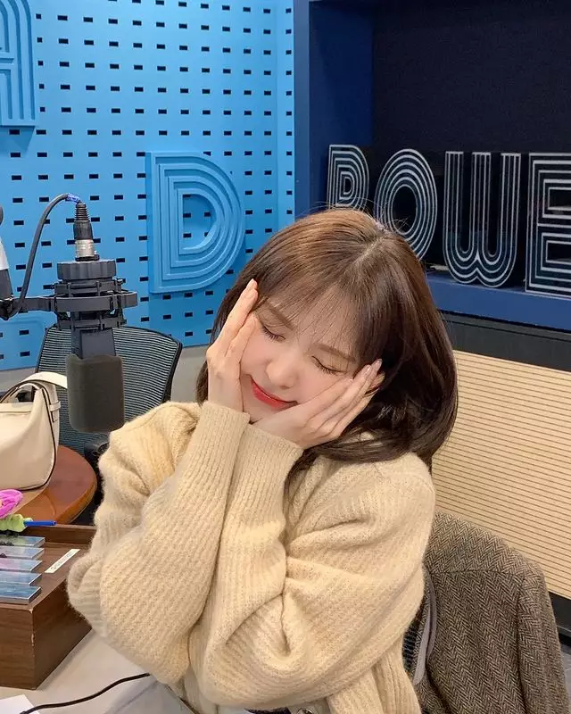 Tips wajah glowing member Red Velvet Berbagai sumber