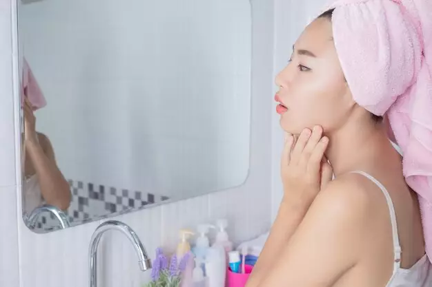 Manfaat serum Nutrishe Intensive Bright & Glow © 