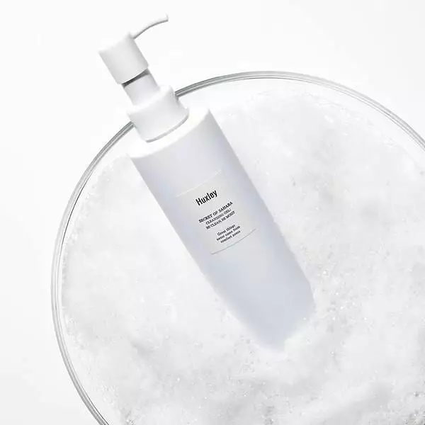 Skincare dengan kandungan prickly pear seed oil Berbagai sumber