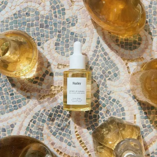 Skincare dengan kandungan prickly pear seed oil Berbagai sumber