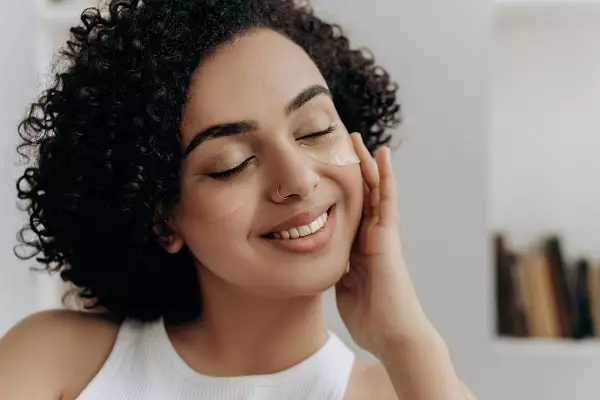 <img style= <img style=