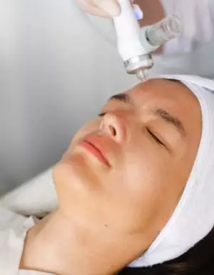 Mengenal milia pada wajah dan 7 cara mengatasinya Berbagai sumber Mengenal milia pada wajah dan 7 cara mengatasinya Berbagai sumber