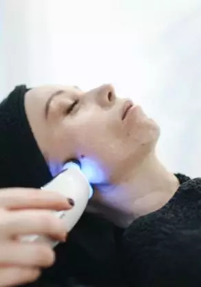 Rahasia wajah awet muda Krisdayanti Berbagai sumber