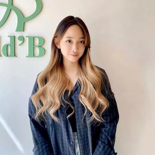 Rahasia perawatan wajah sehari-hari Dita Karang Instagram