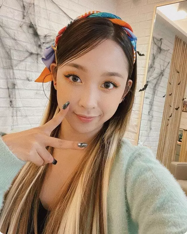 Rahasia perawatan wajah sehari-hari Dita Karang Instagram