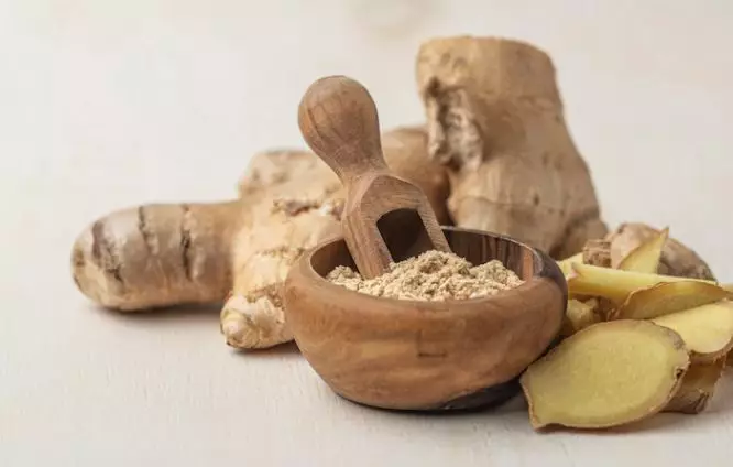 <img style= <img style=