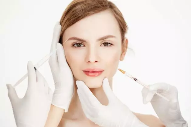 Cara mengatasi wajah tidak simetris freepik.com