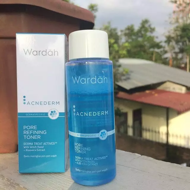 Produk skincare Wardah Acnederm Series Berbagai sumber Produk skincare Wardah Acnederm Series Berbagai sumber