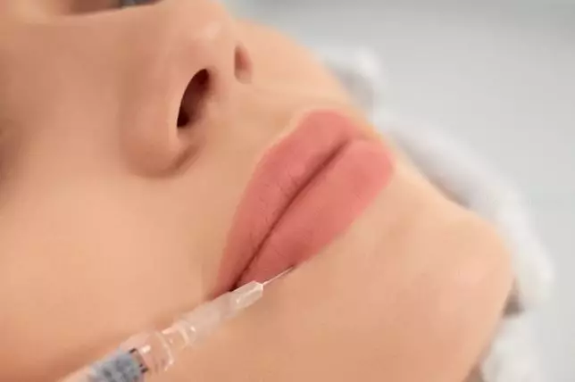 Rahasia kecantikan Siti Badriah Berbagai sumber