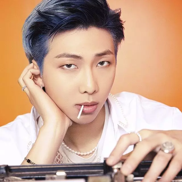 Perawatan kulit sehat 7 member BTS Instagram Perawatan kulit sehat 7 member BTS Instagram