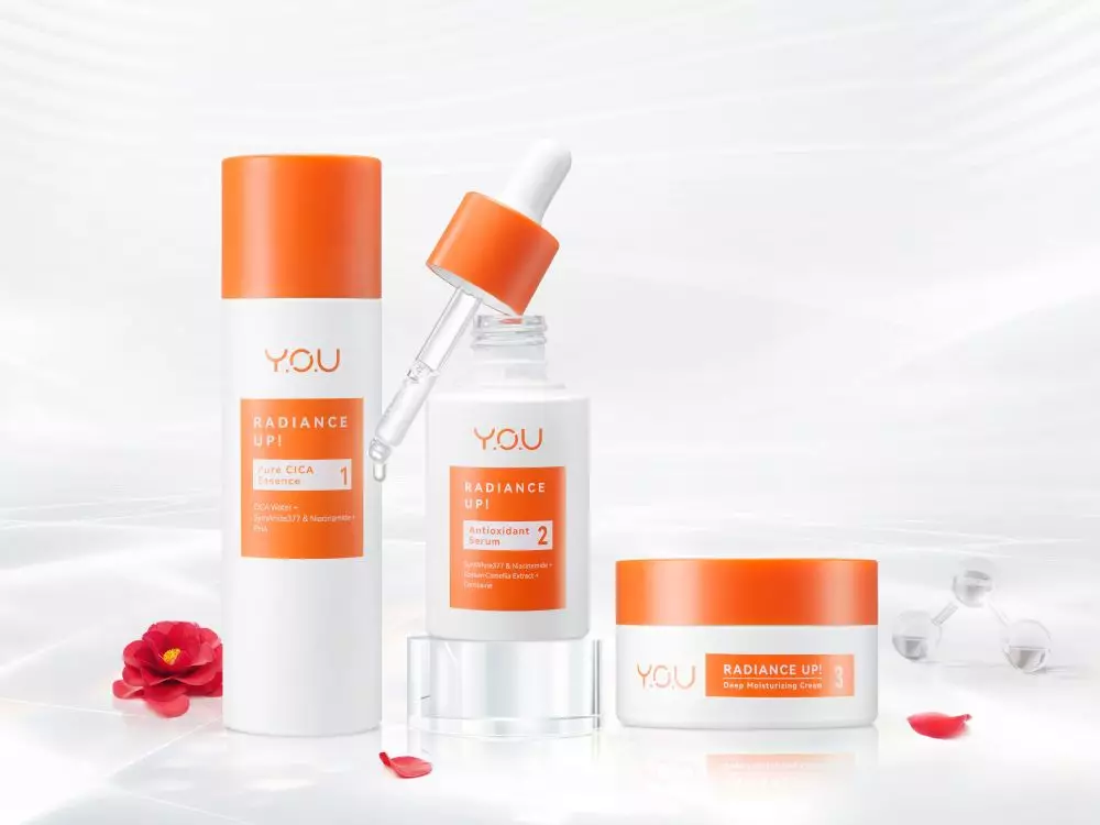 Y.O.U Beauty gaet Kim Soo Hyun rilis rangkaian Radiance Up! Series © Y.O.U Beauty Y.O.U Beauty gaet Kim Soo Hyun rilis rangkaian Radiance Up! Series © Y.O.U Beauty