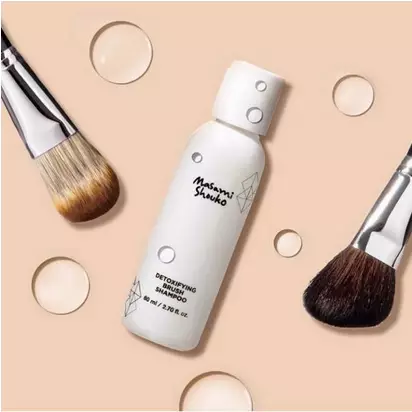 Rekomendasi brush cleanser Berbagai sumber