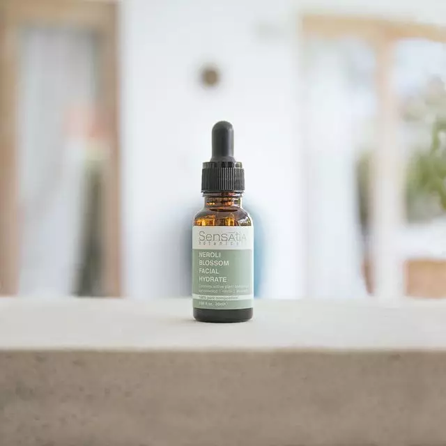 Rekomendasi face oil lokal Berbagai sumber  Rekomendasi face oil lokal Berbagai sumber