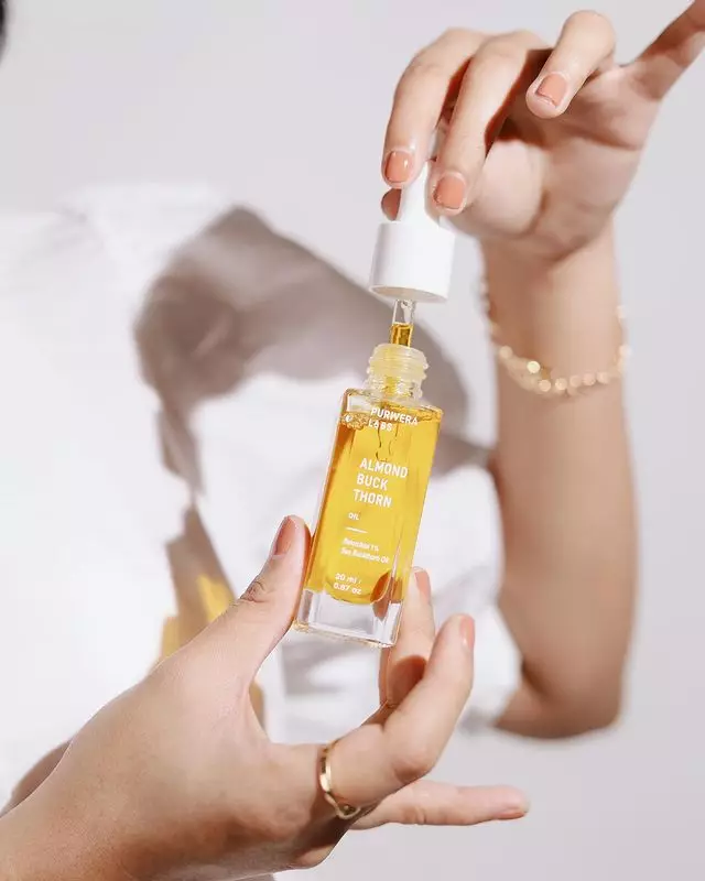 Rekomendasi face oil lokal Berbagai sumber  Rekomendasi face oil lokal Berbagai sumber