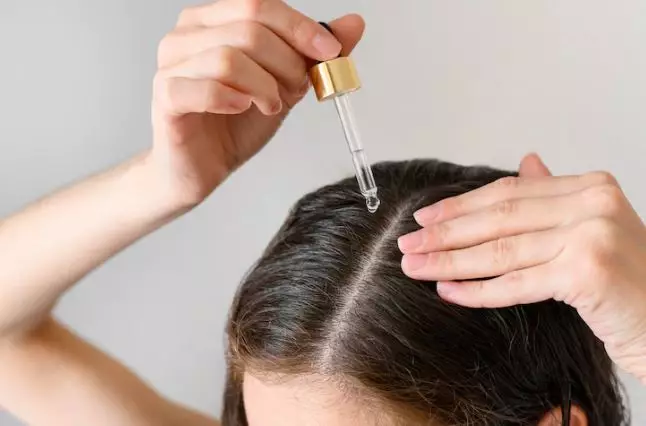 Tips merawat rambut smoothing agar tahan lama freepik.com