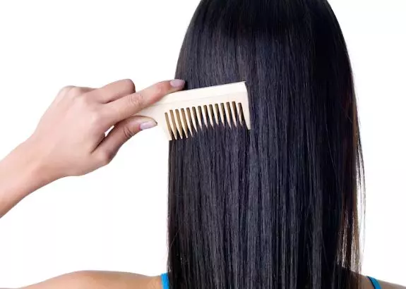 Tips merawat rambut smoothing agar tahan lama freepik.com