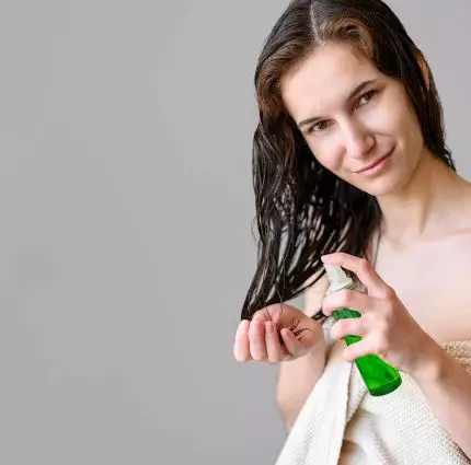 Perawatan rambut panjang Asmirandah Berbagai sumber