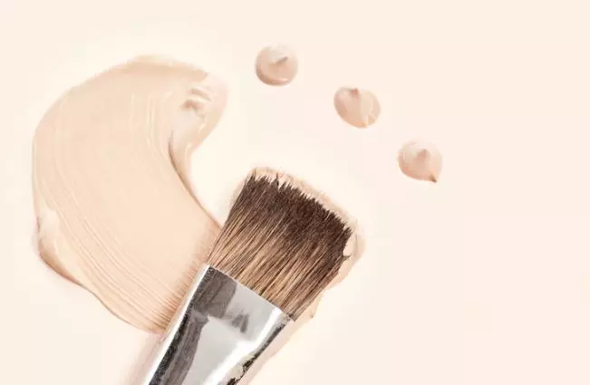 Tips makeup untuk kulit sawo matang freepik.com