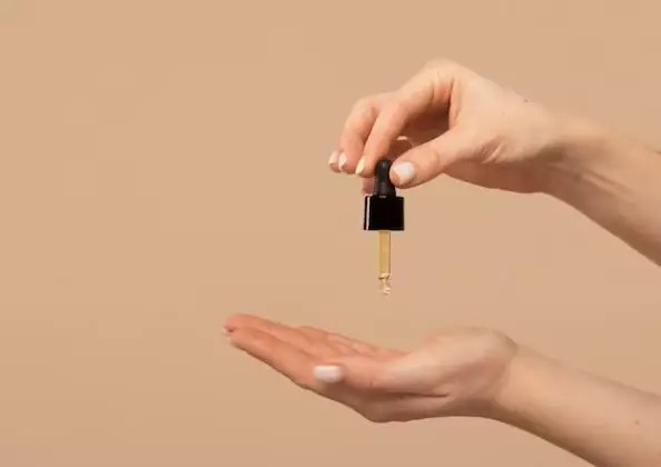 Tips merawat rambut panjang agar tak mudah rontok freepik.com Tips merawat rambut panjang agar tak mudah rontok freepik.com