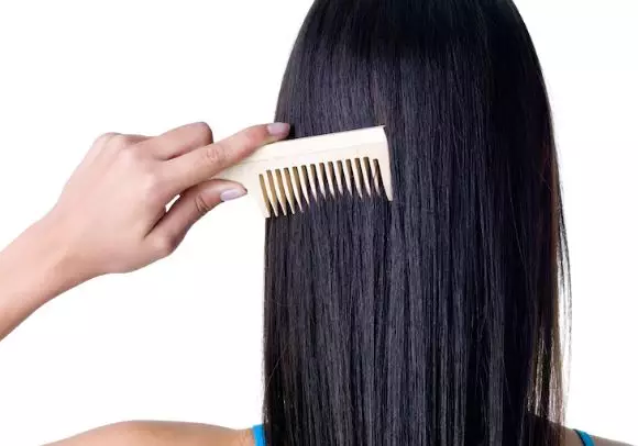 Tips merawat rambut panjang agar tak mudah rontok freepik.com Tips merawat rambut panjang agar tak mudah rontok freepik.com