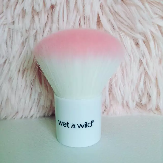 Rekomendasi kabuki brush Berbagai sumber Rekomendasi kabuki brush Berbagai sumber