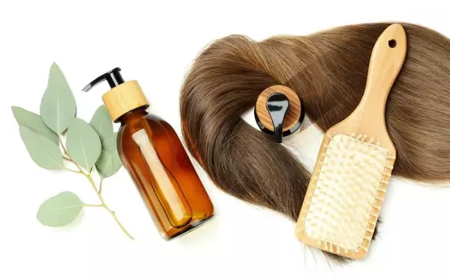 Perawatan rambut berhijab ala Kesha Ratuliu Berbagai sumber