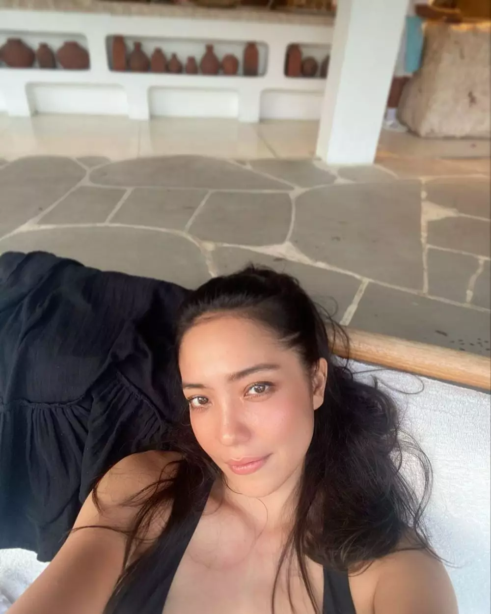  Rahasia wajah awet muda Imelda Therinne Instagram