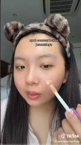 Makeup hack simpel menutupi jerawat Berbagai sumber