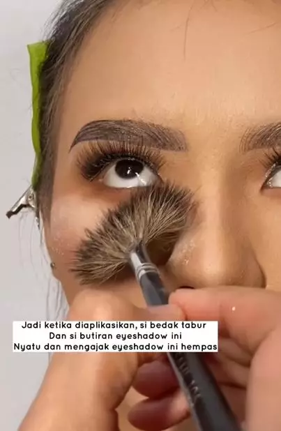 Tips atasi eyeshadow fall out dan mengotori makeup Instagram