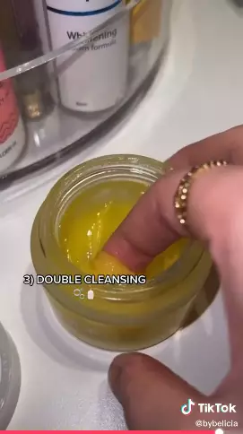 Tips skincare dapatkan kulit cerah Berbagai sumber