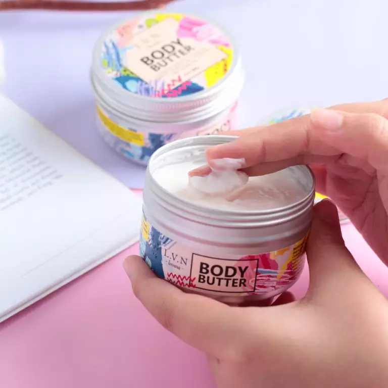 <img style= <img style=