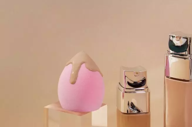 Tips makeup untuk tutupi pori-pori besar freepik.com