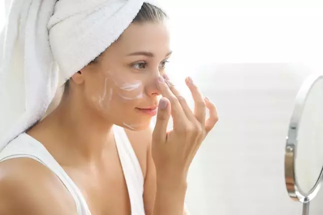 Step skincare Ira Wibowo Berbagai sumber