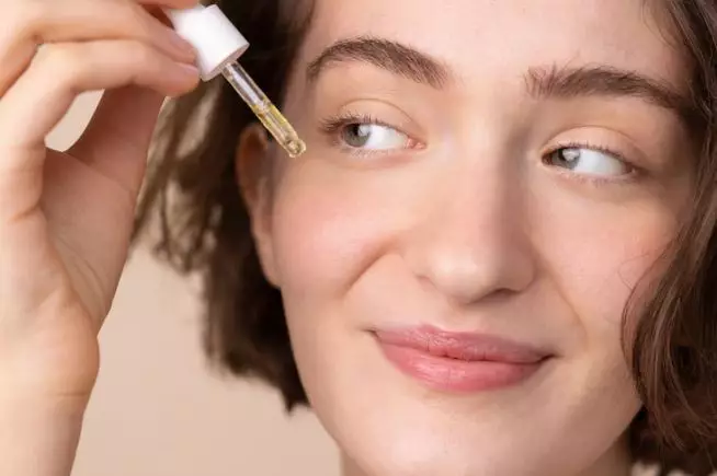 Skincare sehari-hari Eriska Rein Berbagai sumber Skincare sehari-hari Eriska Rein Berbagai sumber