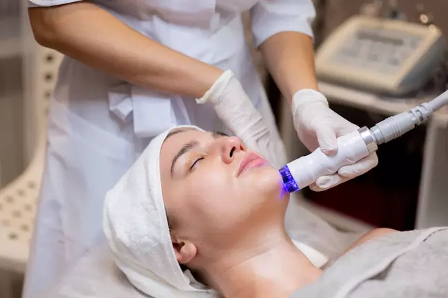 Rahasia wajah cerah bersinar Sari Nila Berbagai sumber