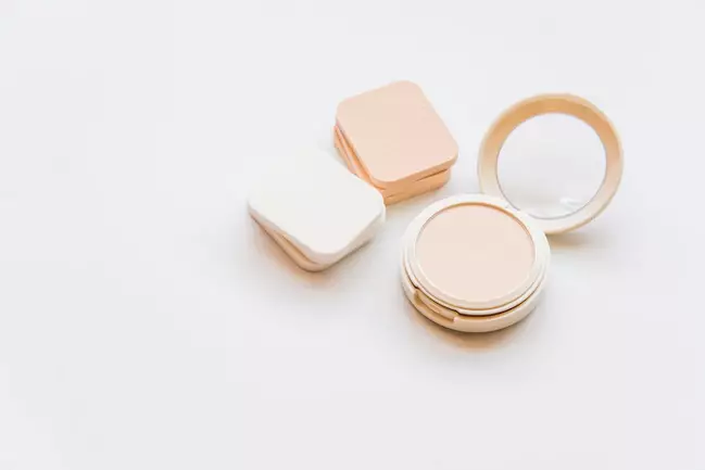 makeup natural ala Chelsea Olivia Berbagai sumber makeup natural ala Chelsea Olivia Berbagai sumber