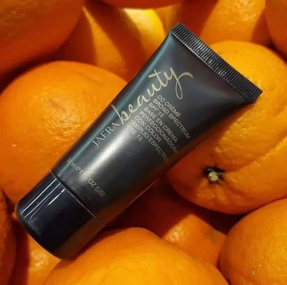  Rekomendasi CC cream lokal Berbagai sumber