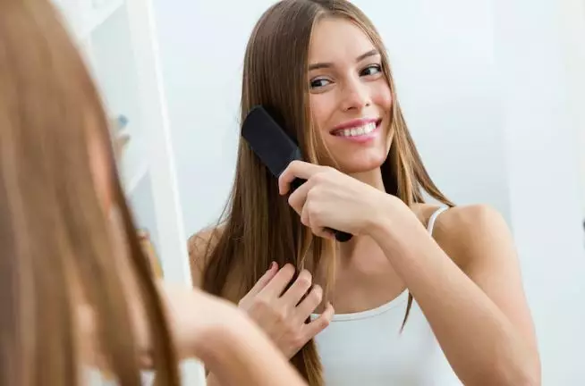 Tips gunakan hair tonic pada rambut rontok freepik.com