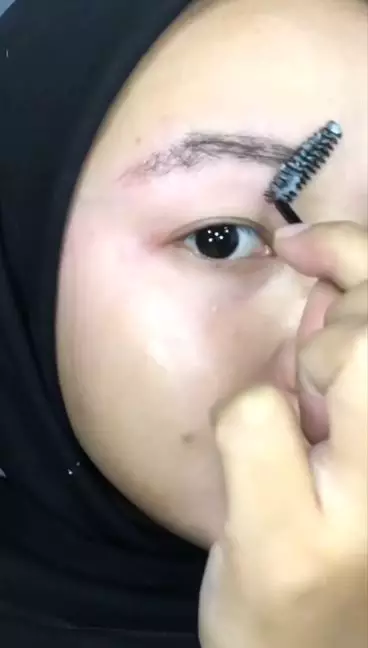 Cara membuat alis serat Instagram Cara membuat alis serat Instagram
