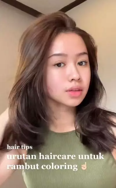 Urutan haircare untuk rambut diwarnai TikTok