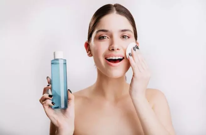 Cara gunakan masker mata agar lebih efektif freepik.com Cara gunakan masker mata agar lebih efektif freepik.com