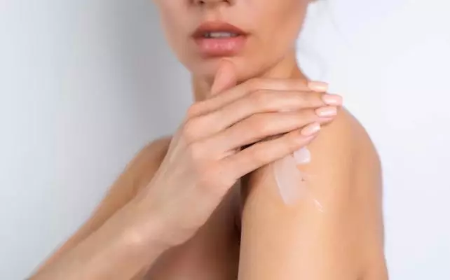 Cara pakai body scrub agar lebih efektif freepik.com