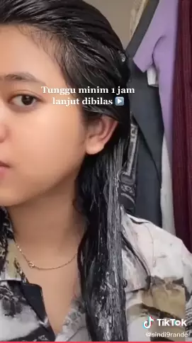 Trik simpel atasi kerusakan rambut Berbagai sumber