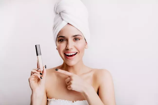 Step daily makeup ala Sandrinna Michelle  Berbagai sumber