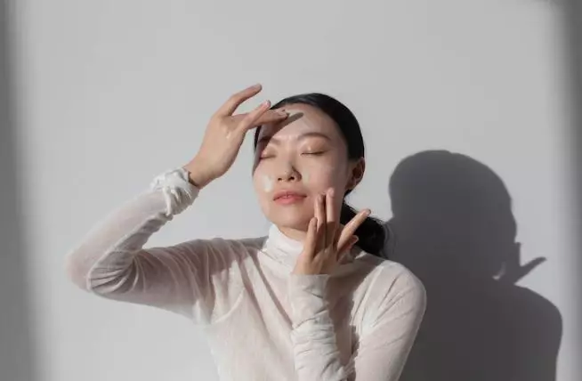 Skincare kulit sensitif ala Karina Nadila Berbagai sumber Skincare kulit sensitif ala Karina Nadila Berbagai sumber
