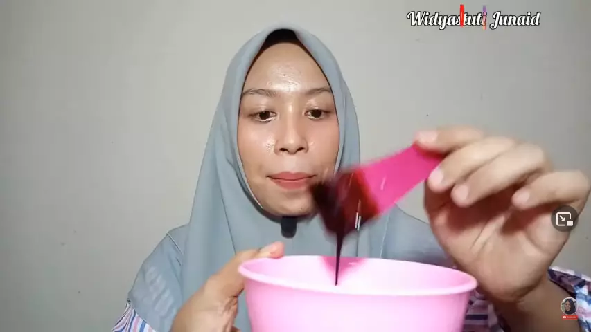 Cara simpel membuat masker peel off Berbagai sumber