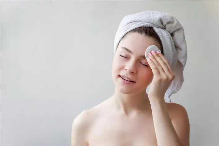 Jennifer Bachdim menjaga kecantikan kulit Berbagai sumber Jennifer Bachdim menjaga kecantikan kulit Berbagai sumber