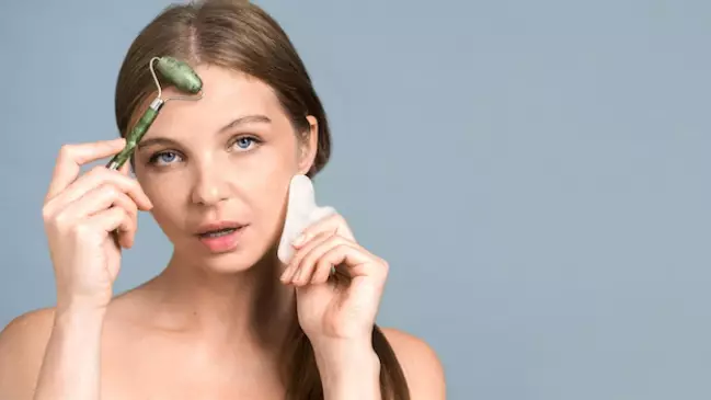 cara gunakan face roller Berbagai sumber