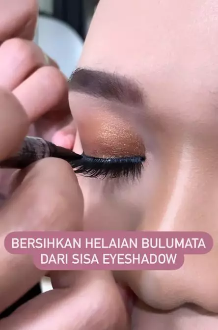 Trik rapikan helaian bulu mata palsu Instagram Trik rapikan helaian bulu mata palsu Instagram