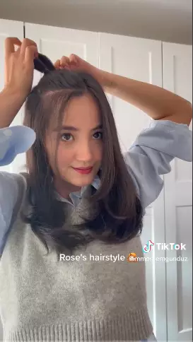 Trik mudah bikin gaya rambut ala Rose Blackpink Berbagai sumber Trik mudah bikin gaya rambut ala Rose Blackpink Berbagai sumber